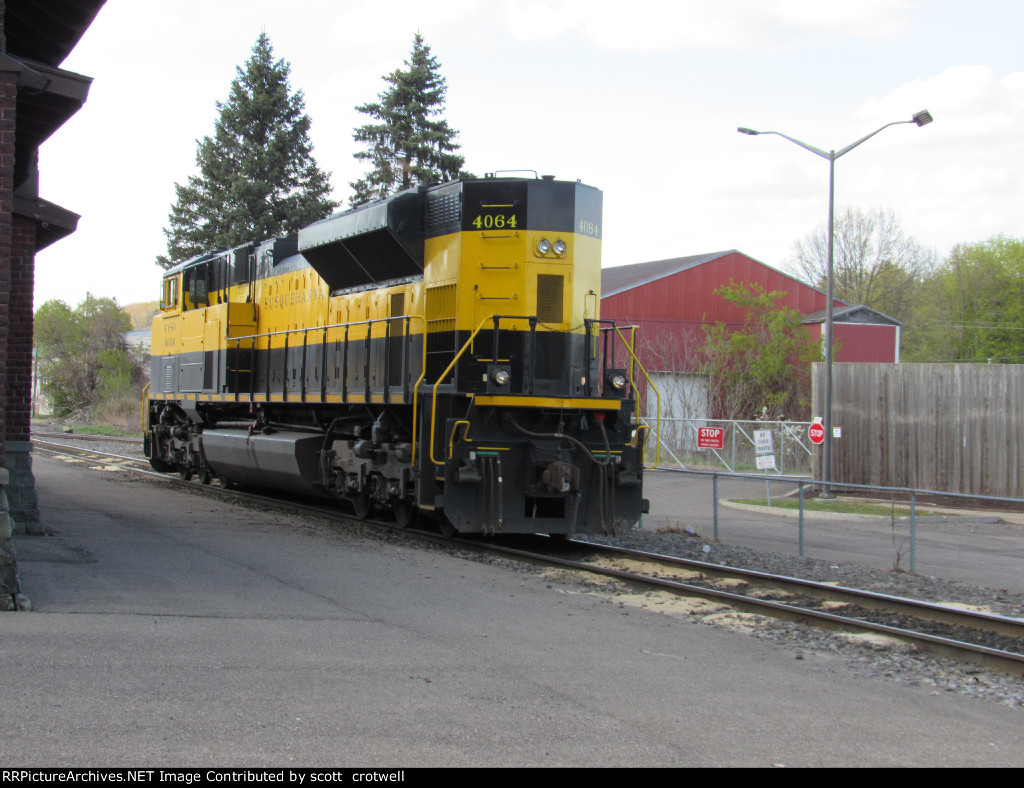 4064 rear view